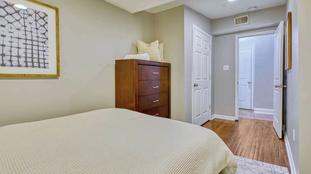 Photo of Bedroom in Brightwood Park