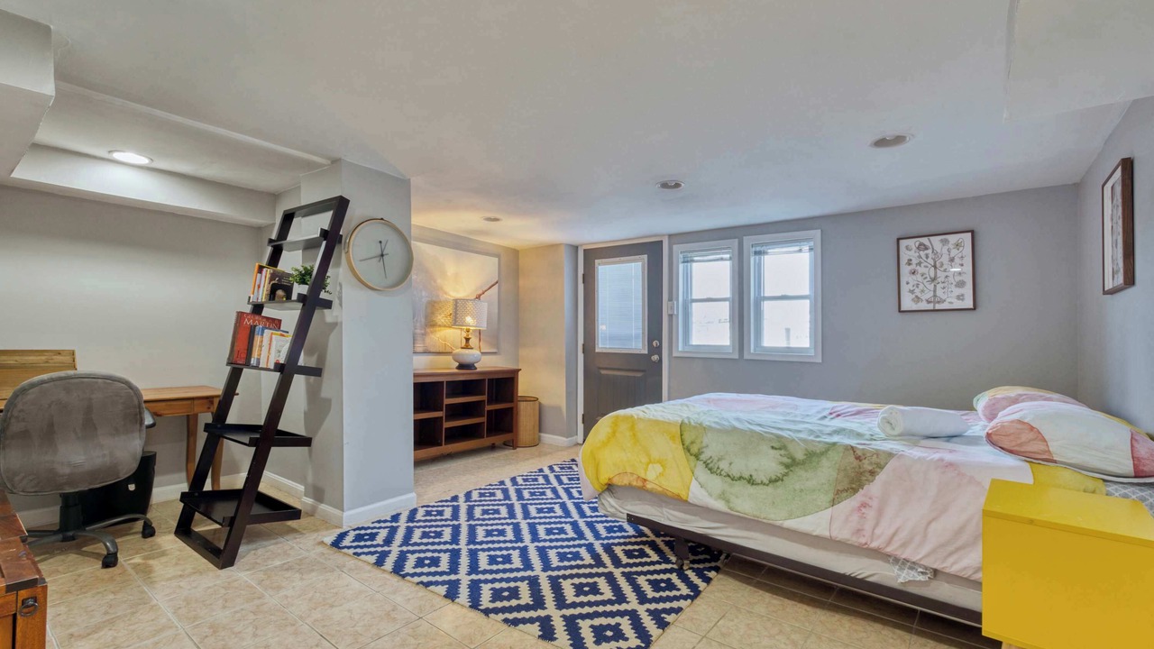 Photo of Bedroom in Brightwood Park