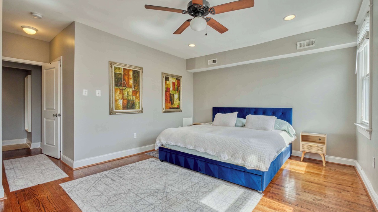 Photo of Bedroom in Brightwood Park