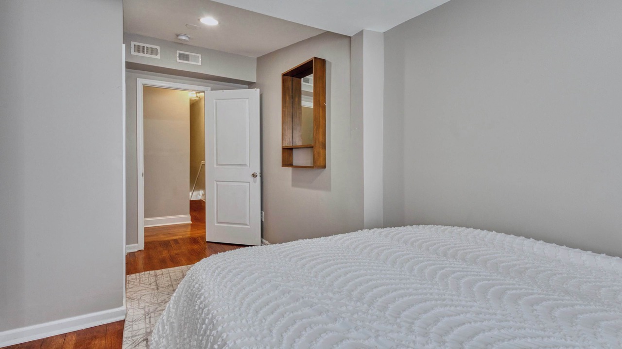 Photo of Bedroom in Brightwood Park