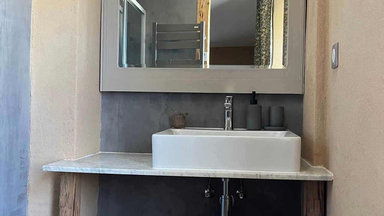Photo of Bathroom in Val-de-Chaise