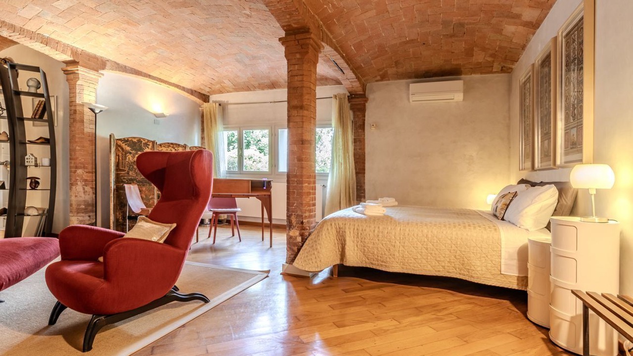 Photo of Bedroom in Montale