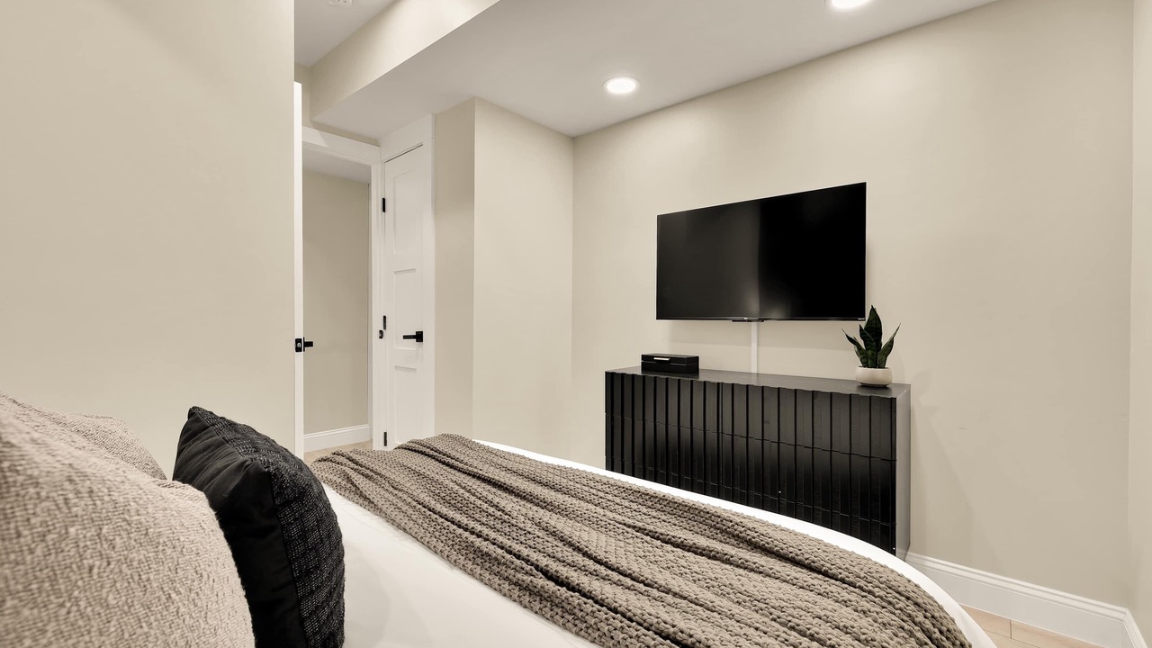 Photo of Bedroom in Takoma