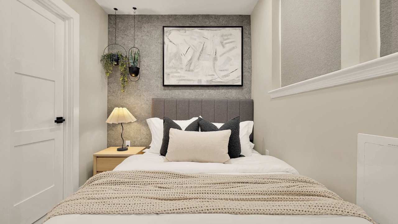 Photo of Bedroom in Takoma
