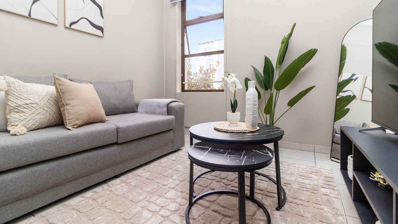 Photo of Livingroom in Greater Johannesburg Metropolitan Area