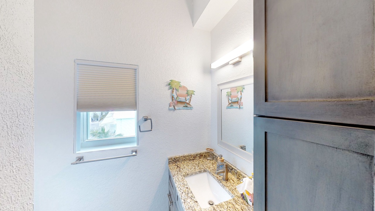Photo of Bathroom in Marathon