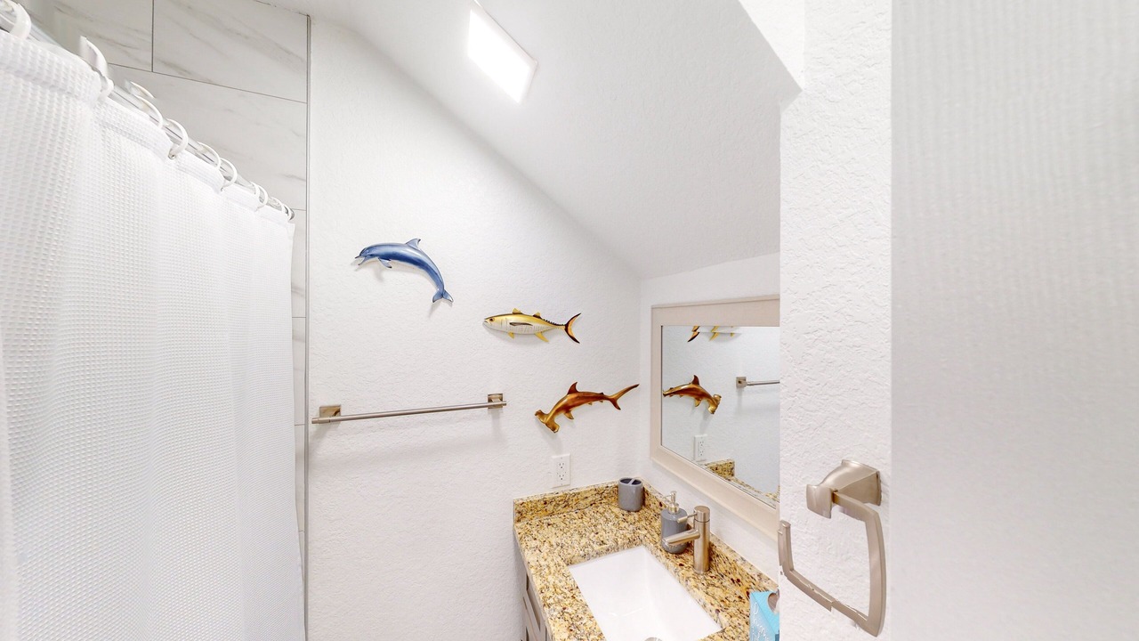 Photo of Bathroom in Marathon