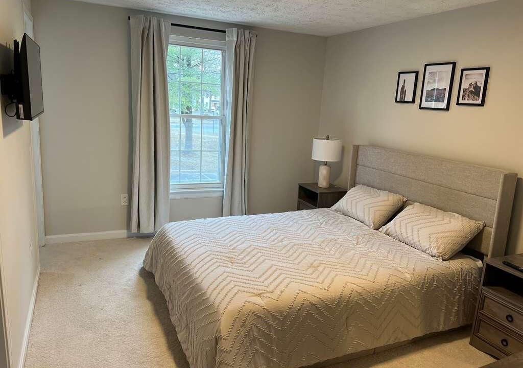 Photo of Bedroom in Walker Mill