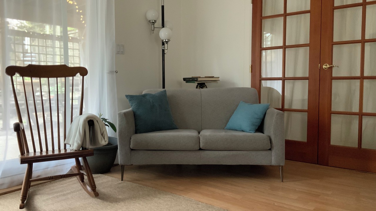 Photo of Livingroom in Lynn Valley