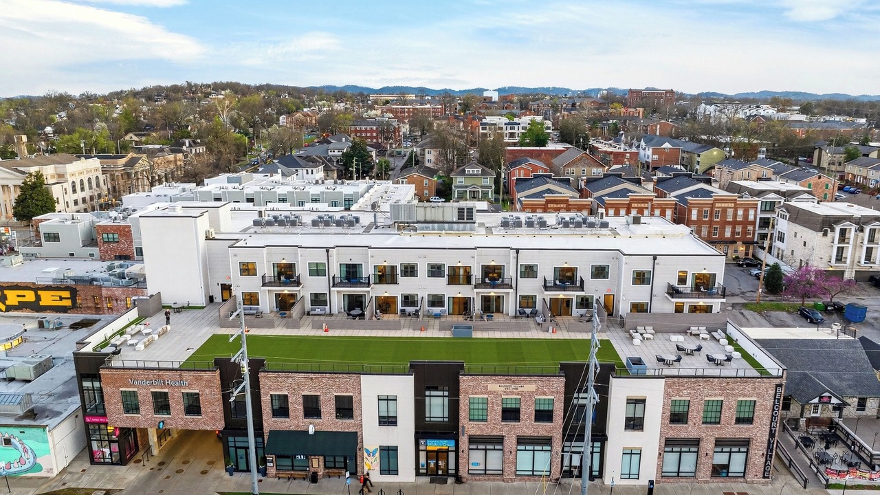 Photo of Outdoor in Hillsboro West End