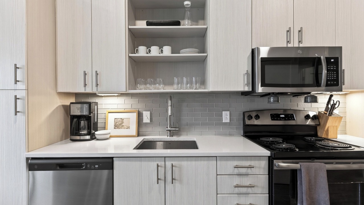 Photo of Kitchen in Hillsboro West End