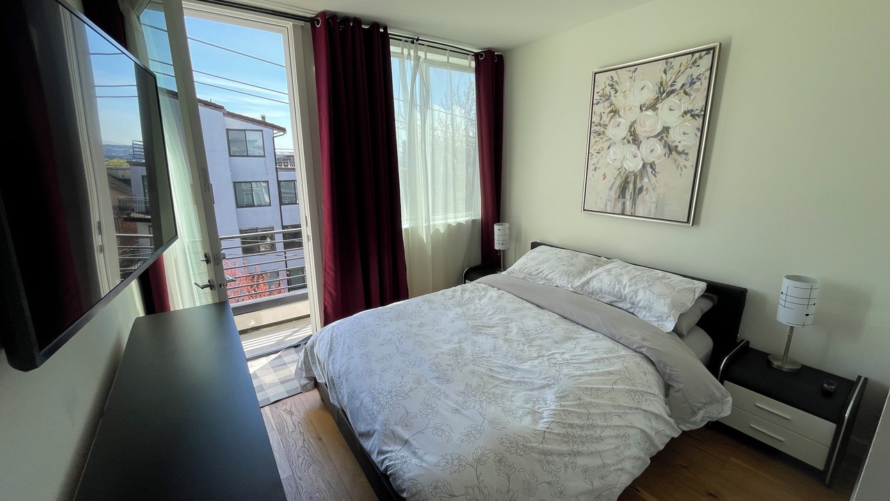 Photo of Bedroom in Lower Queen Anne