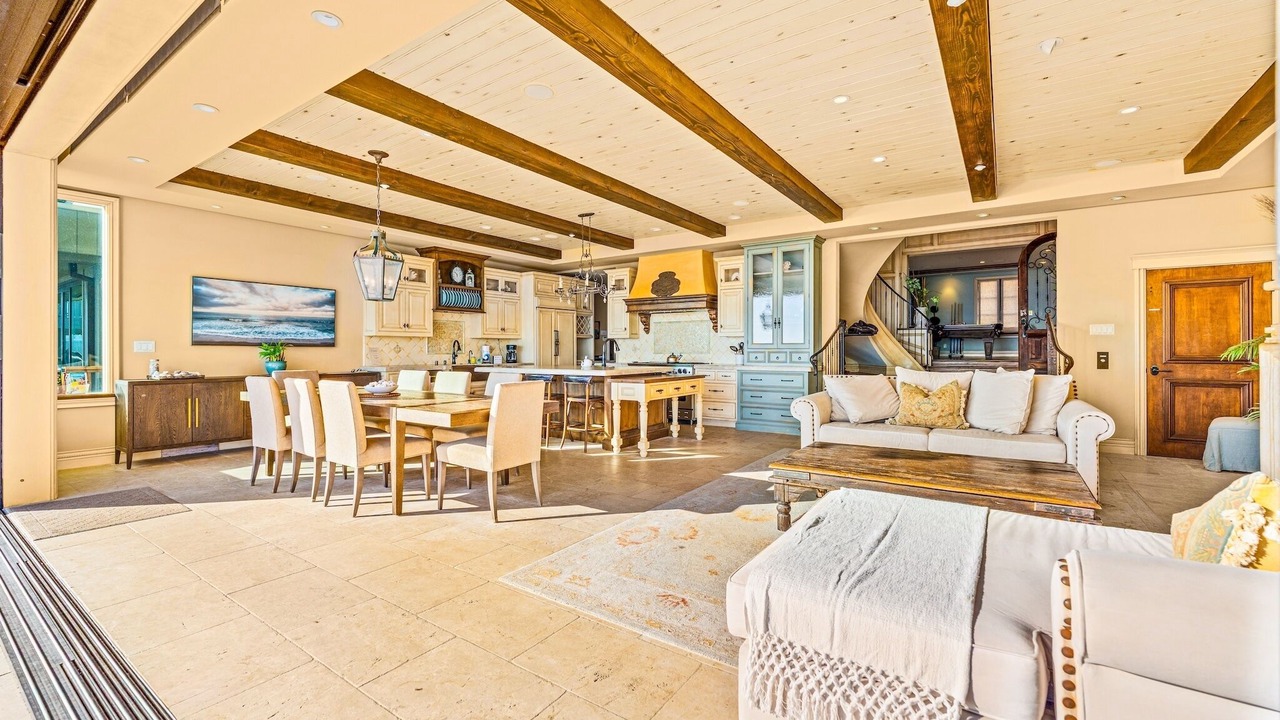 Photo of Livingroom in Mussel Shoals