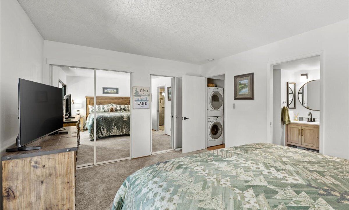 Photo of Bedroom in Carnelian Woods