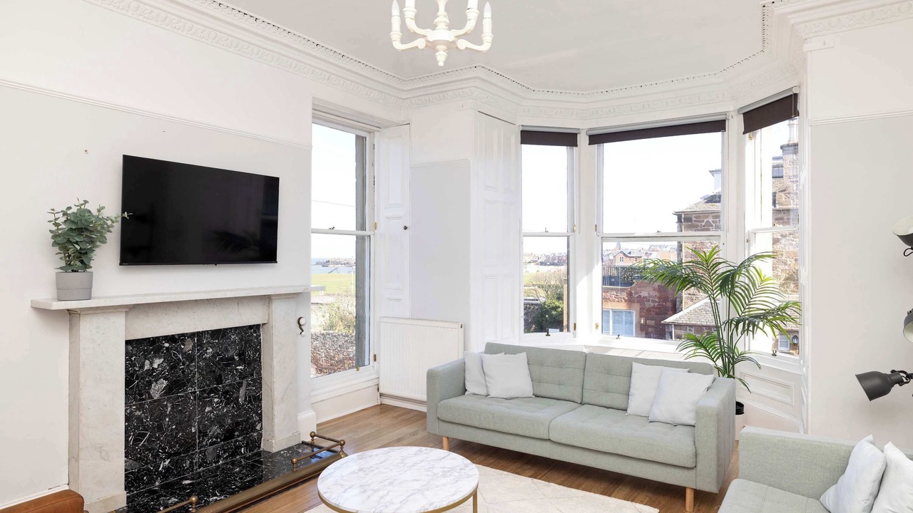 Photo of Livingroom in North Berwick