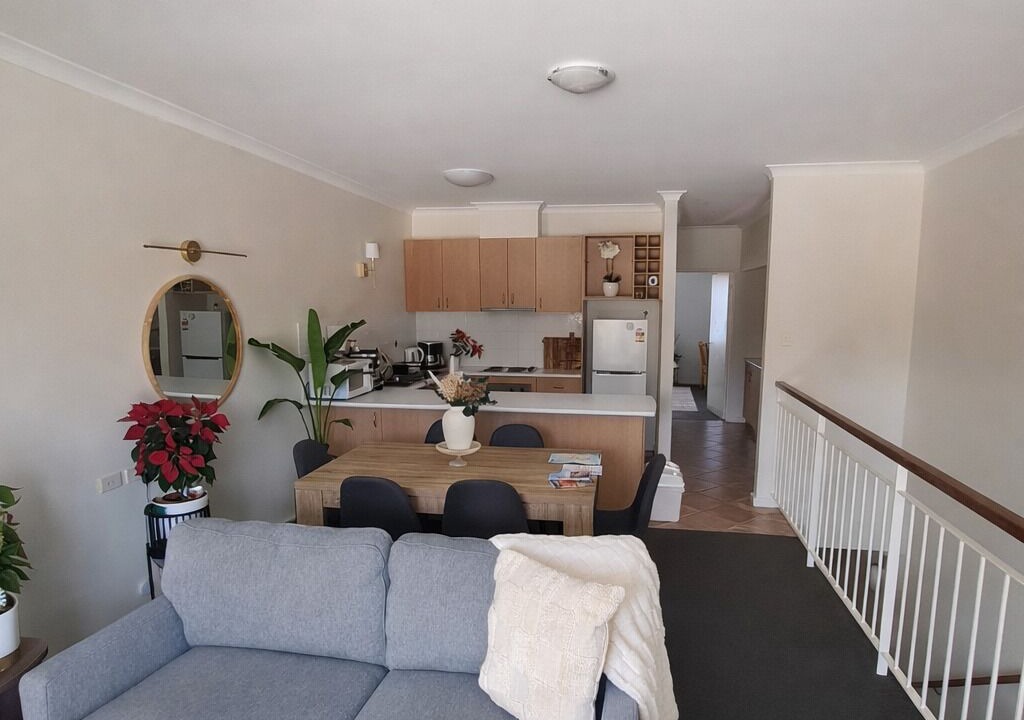 Photo of Livingroom in Halls Head