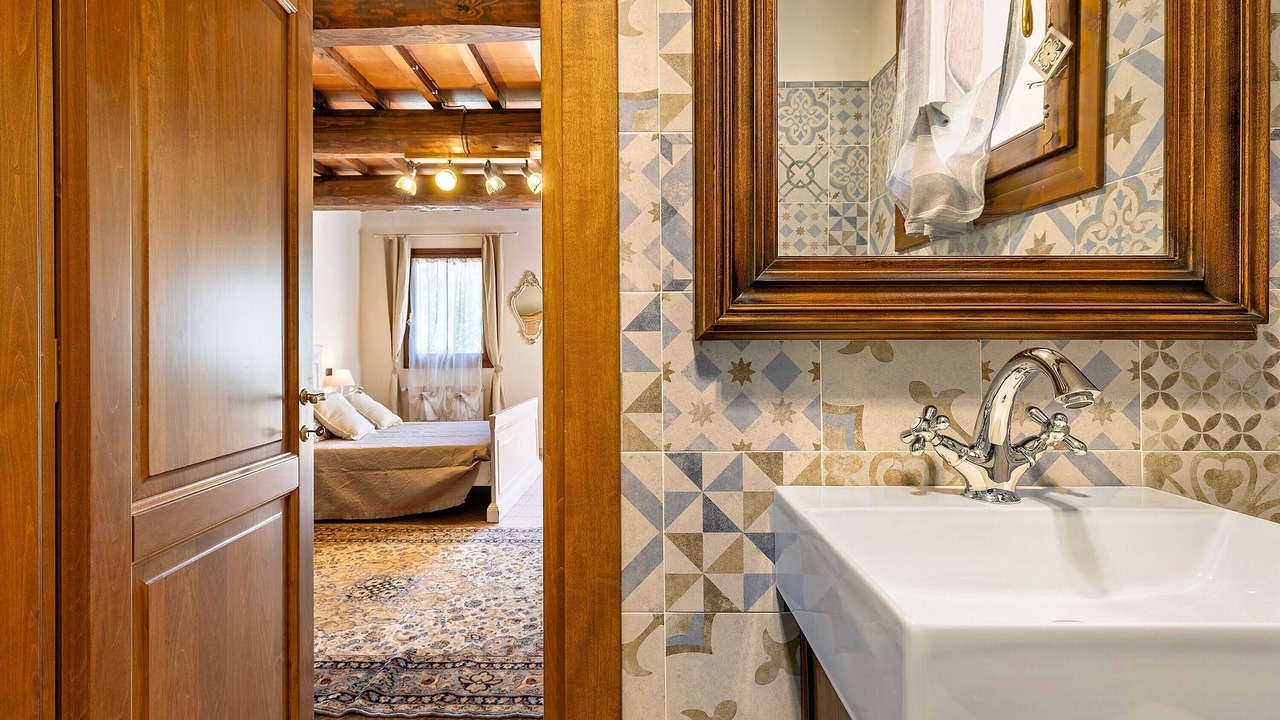 Photo of Bathroom in Villore