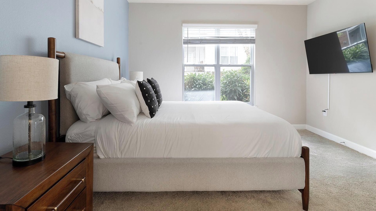 Photo of Bedroom in Town Center