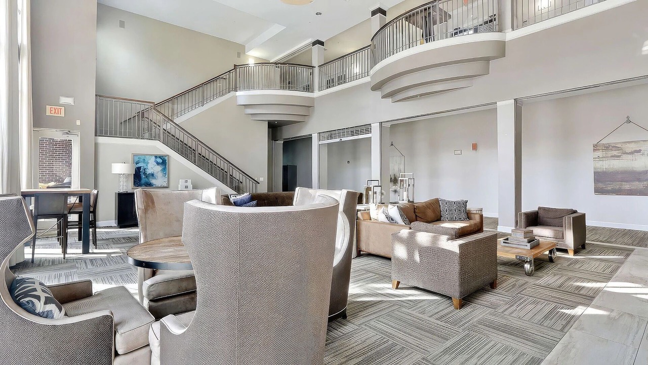 Photo of Livingroom in Town Center