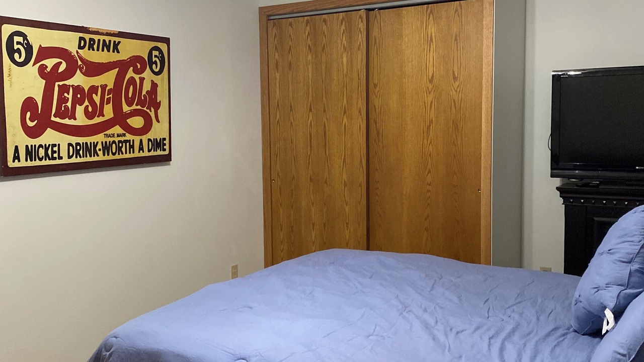 Photo of Bedroom in Taylorville