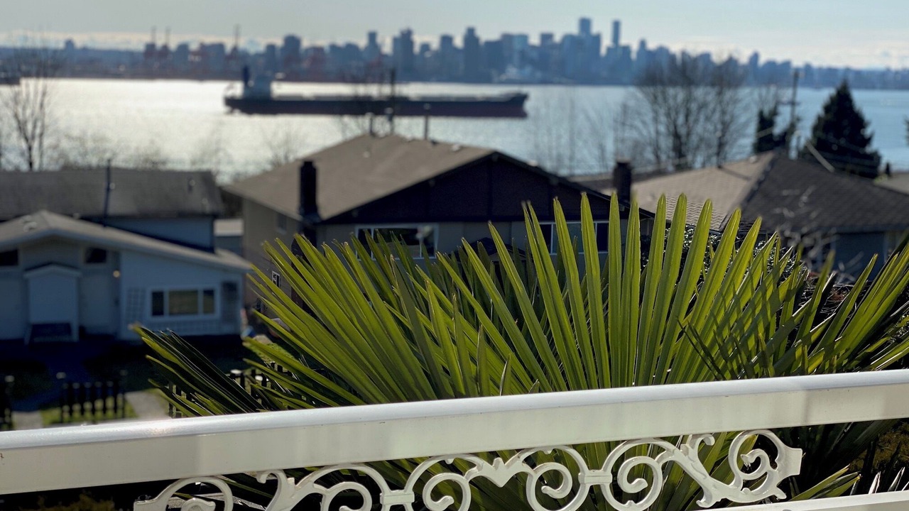 Photo of Outdoor in Lower Lonsdale