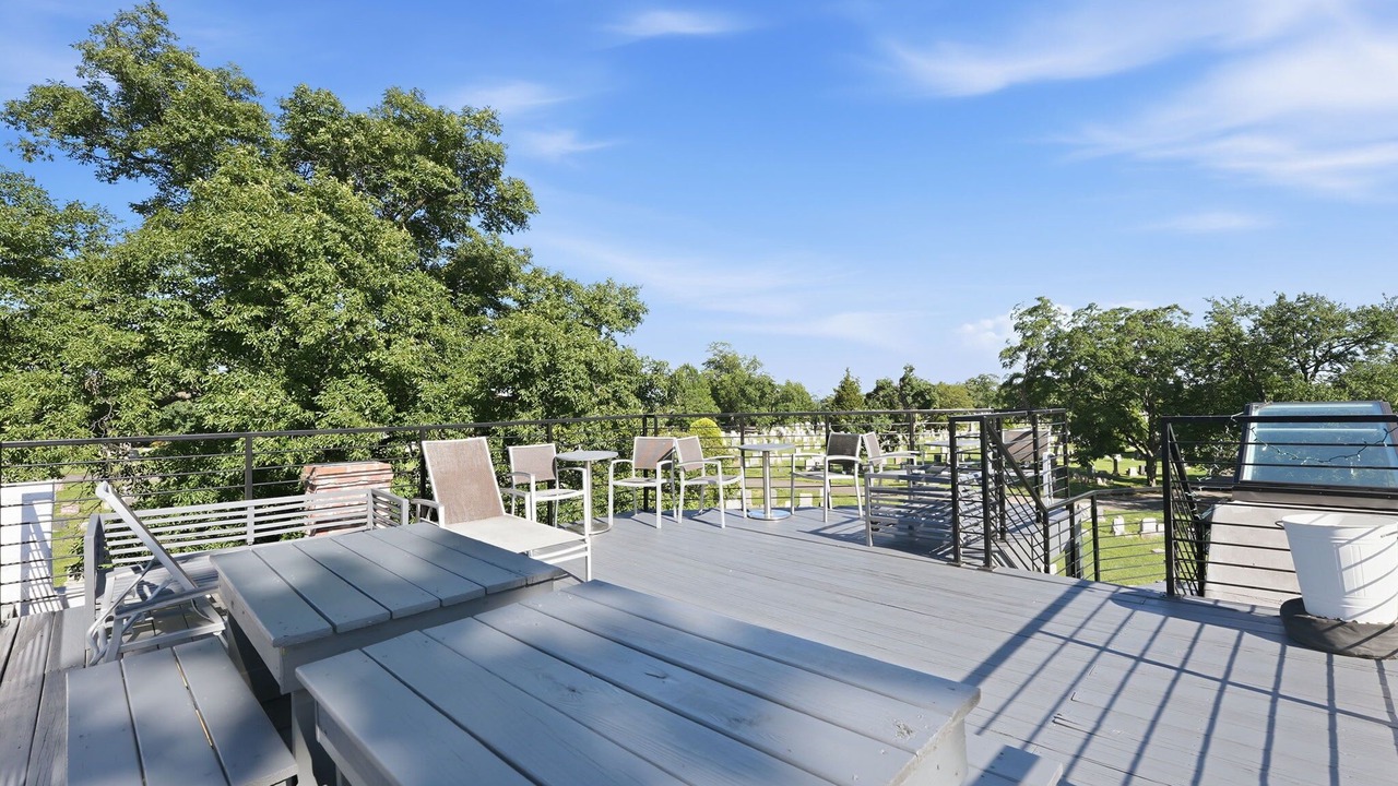 Photo of Patio Balcony in Stronghold