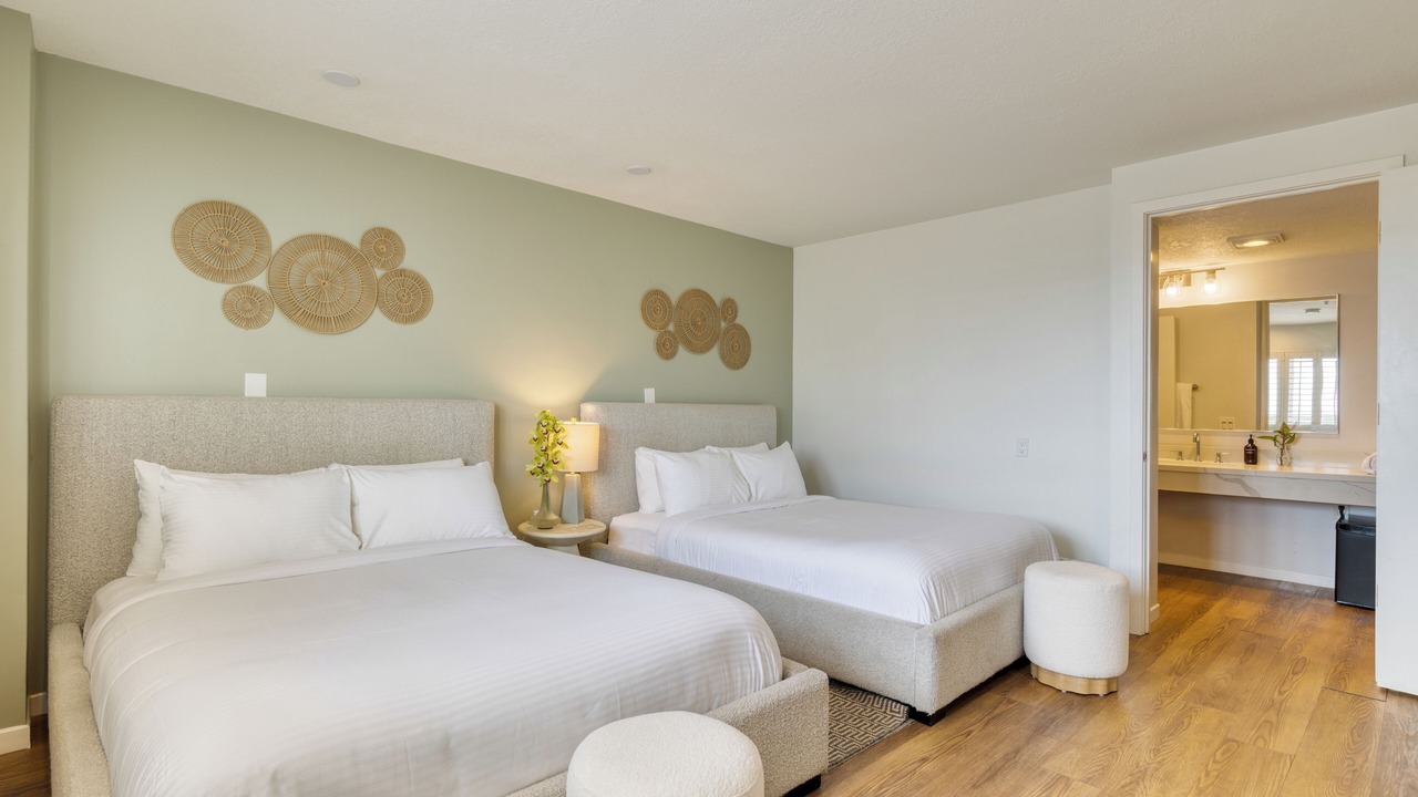 Photo of Bedroom in Laguna Beach