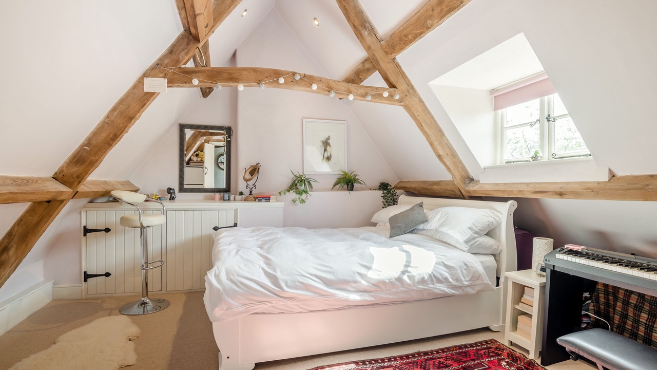 Photo of Bedroom in Whichford