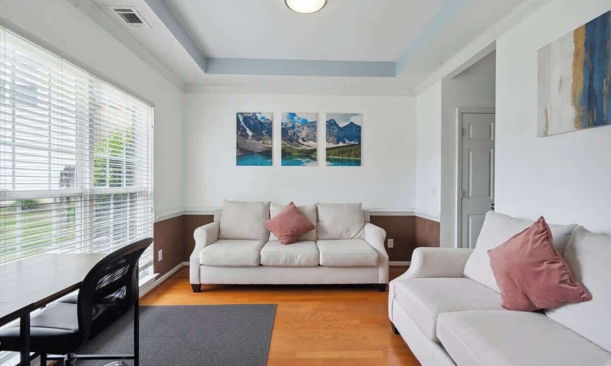 Photo of Livingroom in Charlotte