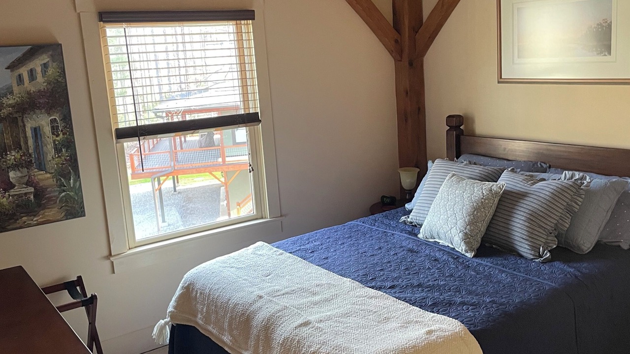 Photo of Bedroom in Moravian Falls
