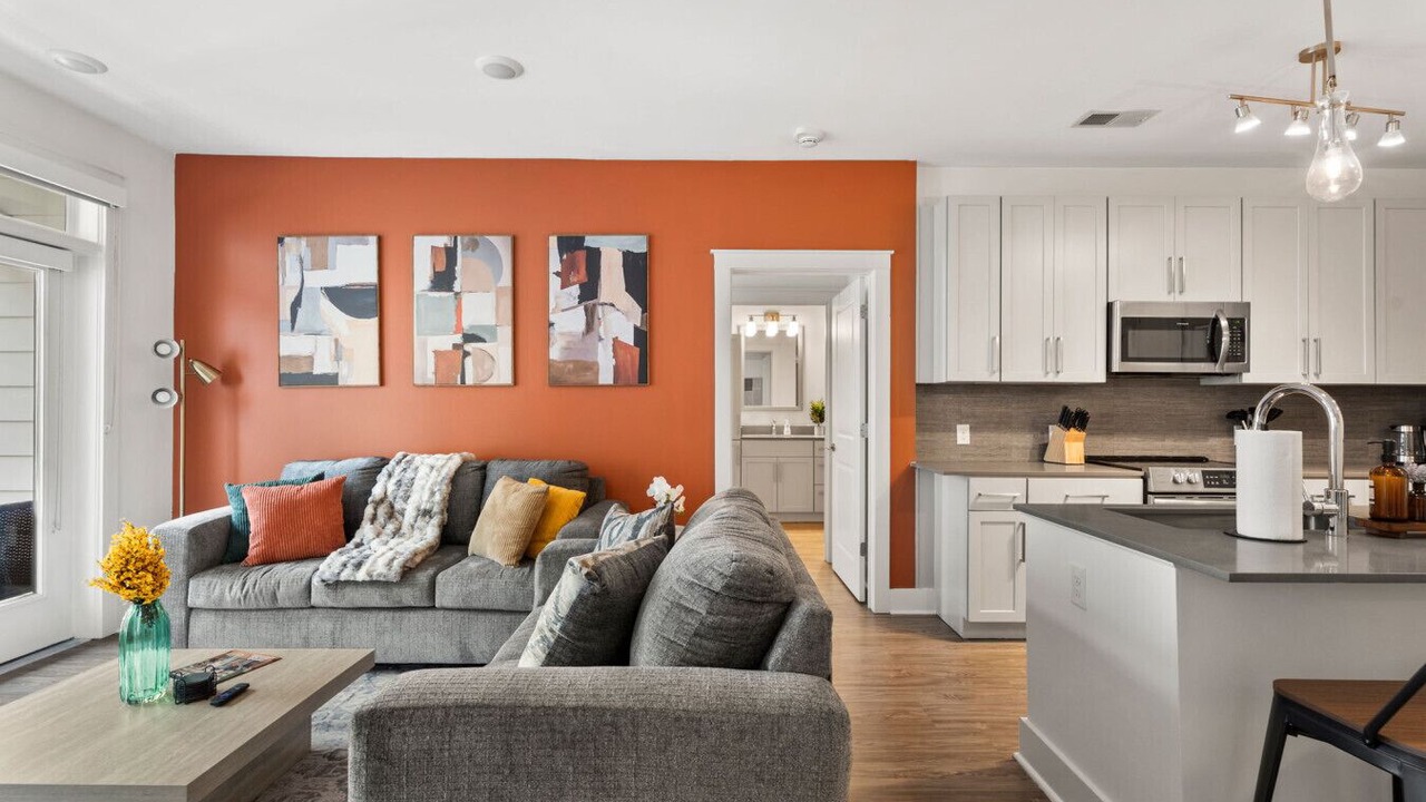 Photo of Livingroom in Second Ward