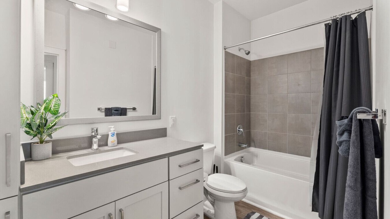 Photo of Bathroom in Second Ward