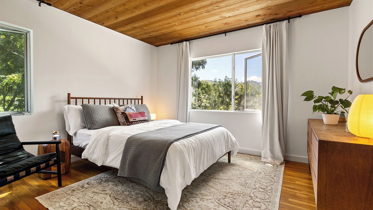 Photo of Bedroom in Topanga