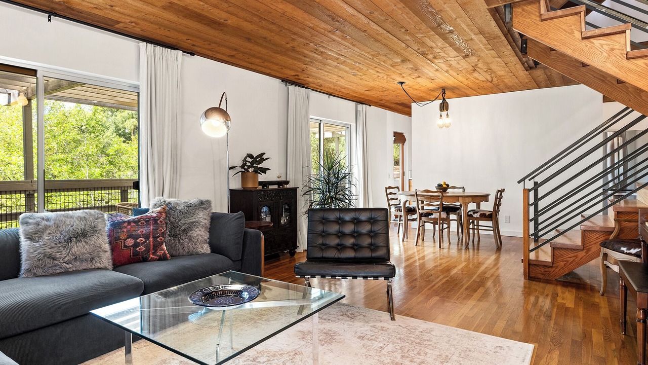 Photo of Livingroom in Topanga