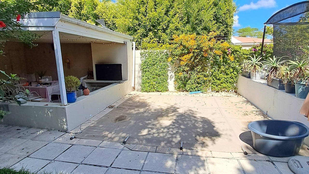 Photo of Outdoor in Claremont