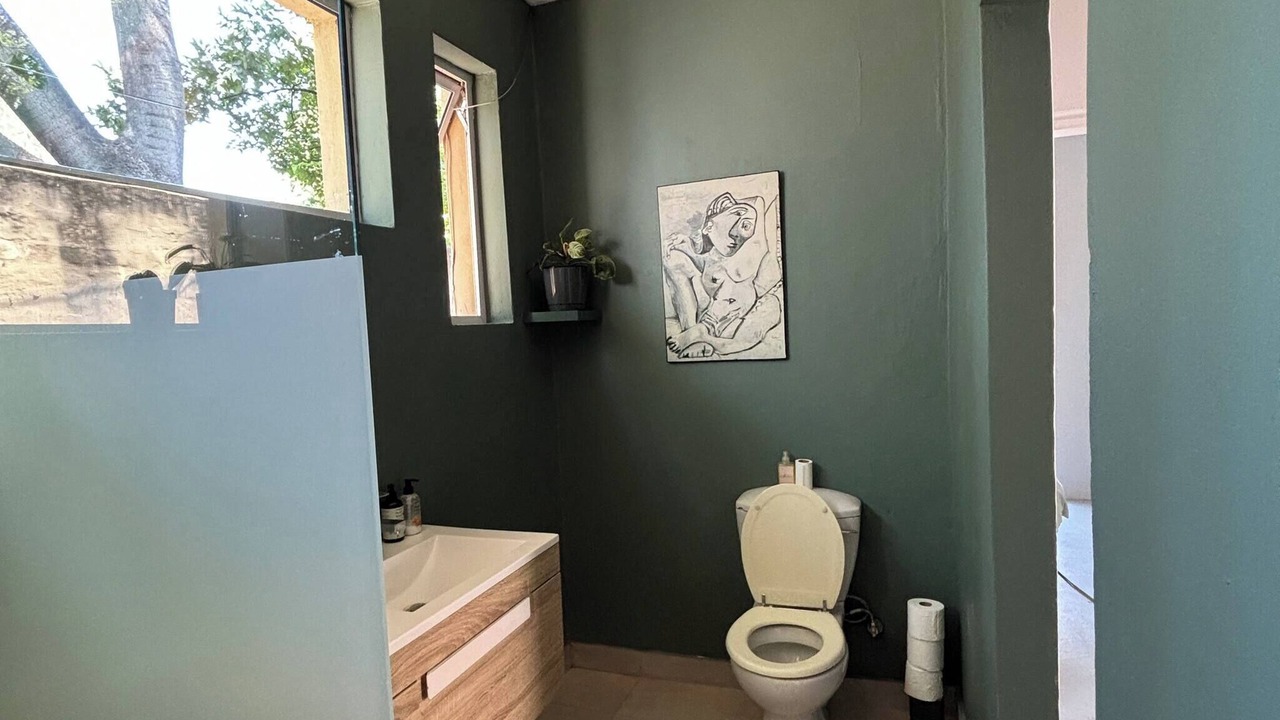Photo of Bathroom in Greater Johannesburg Metropolitan Area