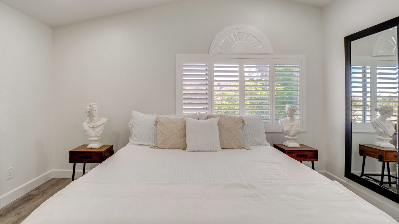 Photo of Bedroom in Corona