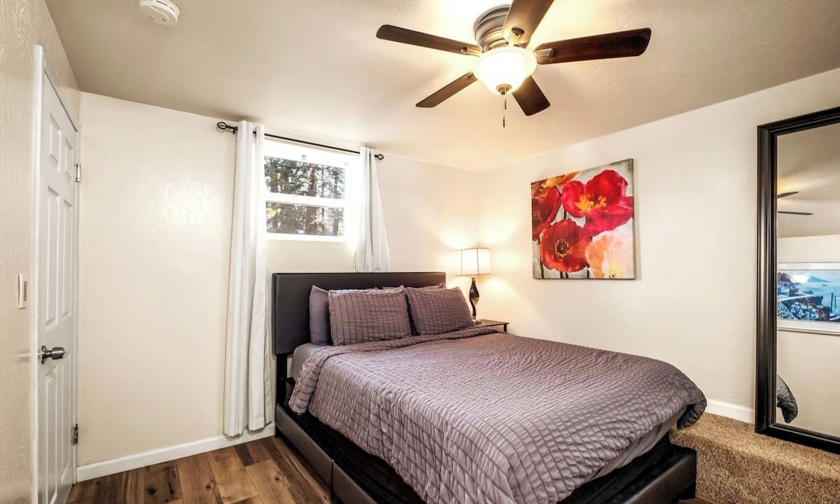 Photo of Bedroom in Tahoe Village