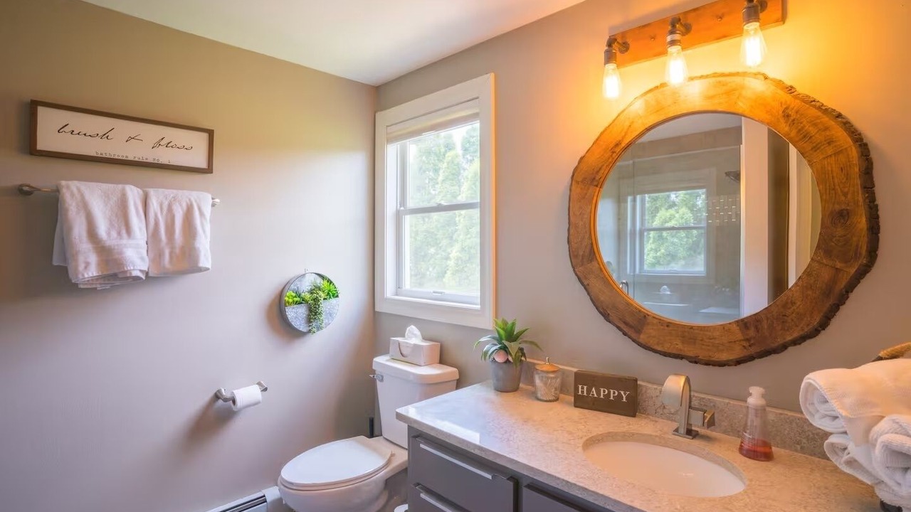 Photo of Bathroom in Ashwaubenon