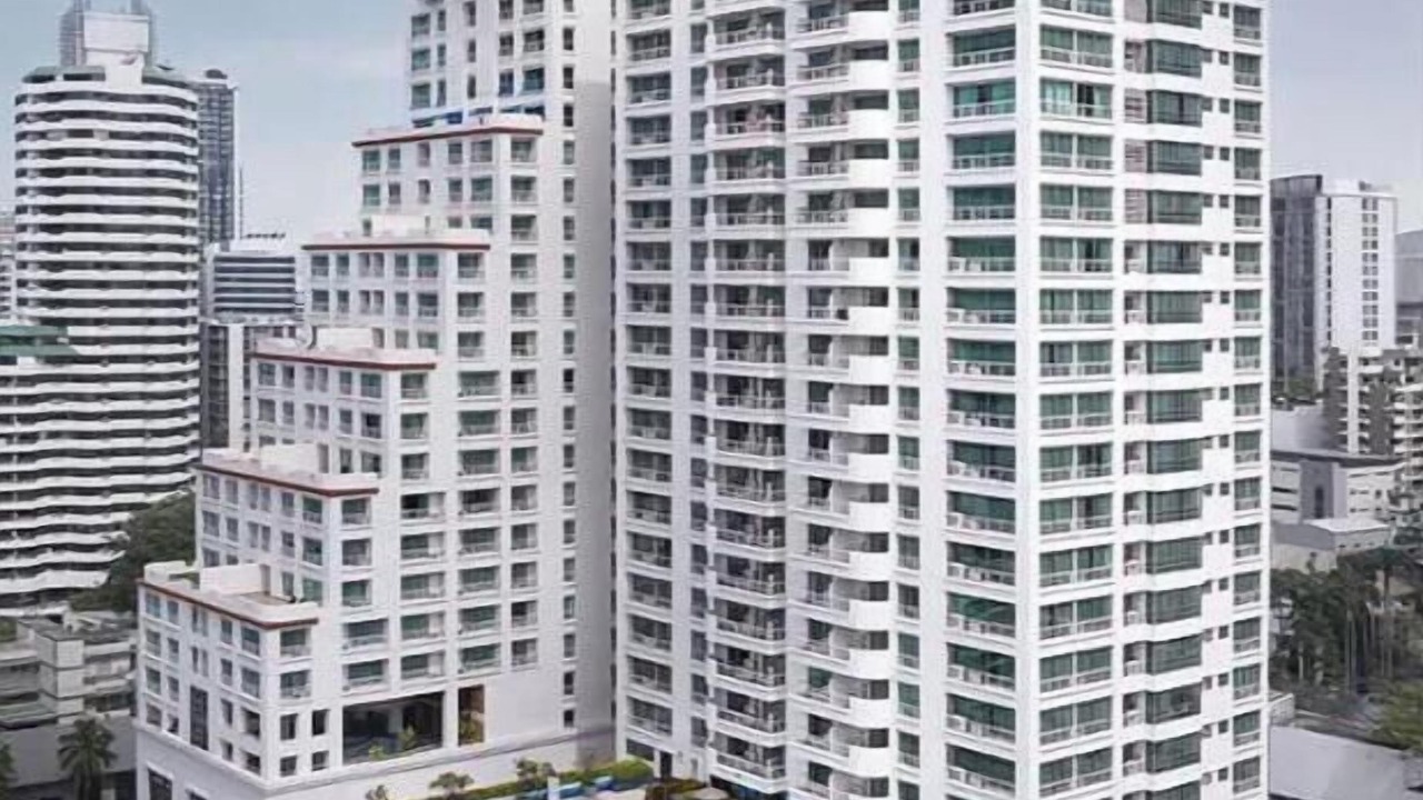 Photo of Outdoor in Bangkok Central Business District