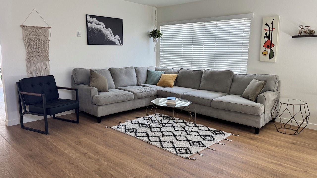 Photo of Livingroom in Simi Valley