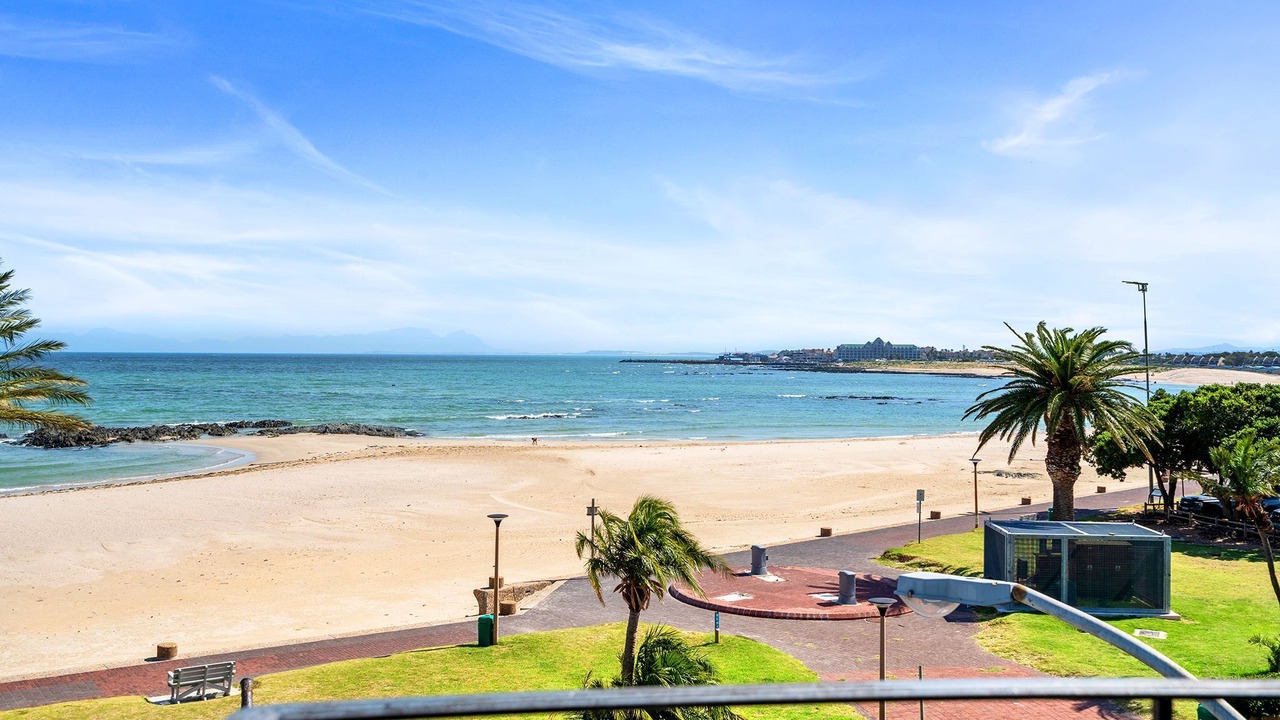 Photo of Others in Gordons Bay Central