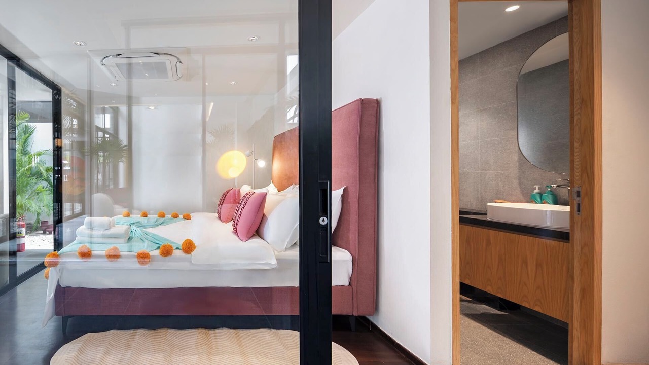 Photo of Bedroom in Khlong Tan Nuea
