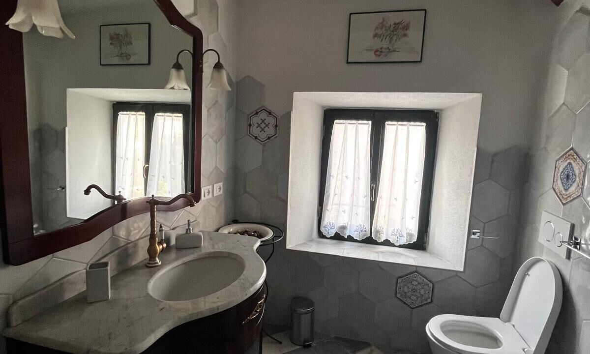 Photo of Bathroom in Camugnano