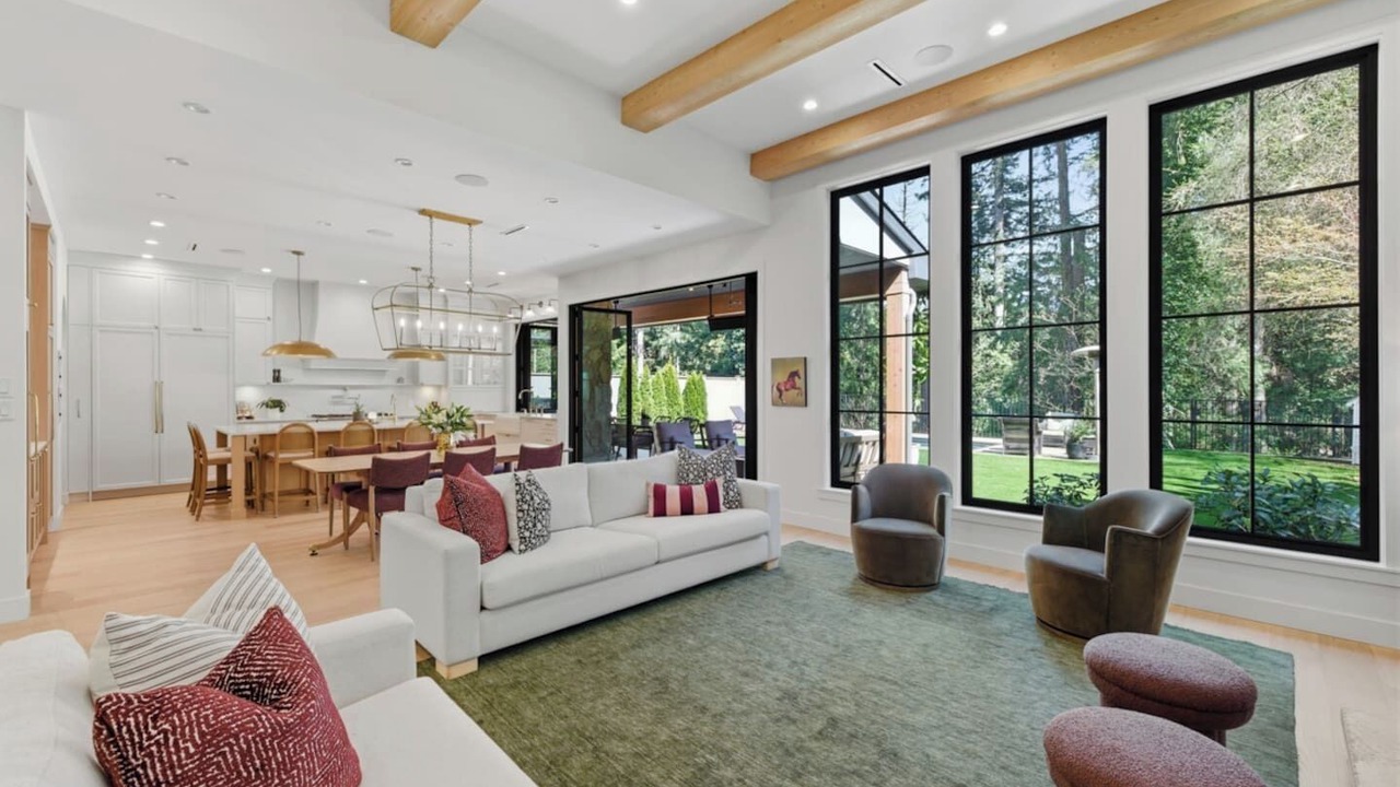Photo of Livingroom in Pemberton Heights