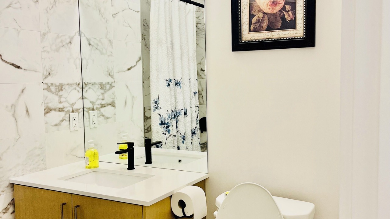 Photo of Bathroom in North Vancouver