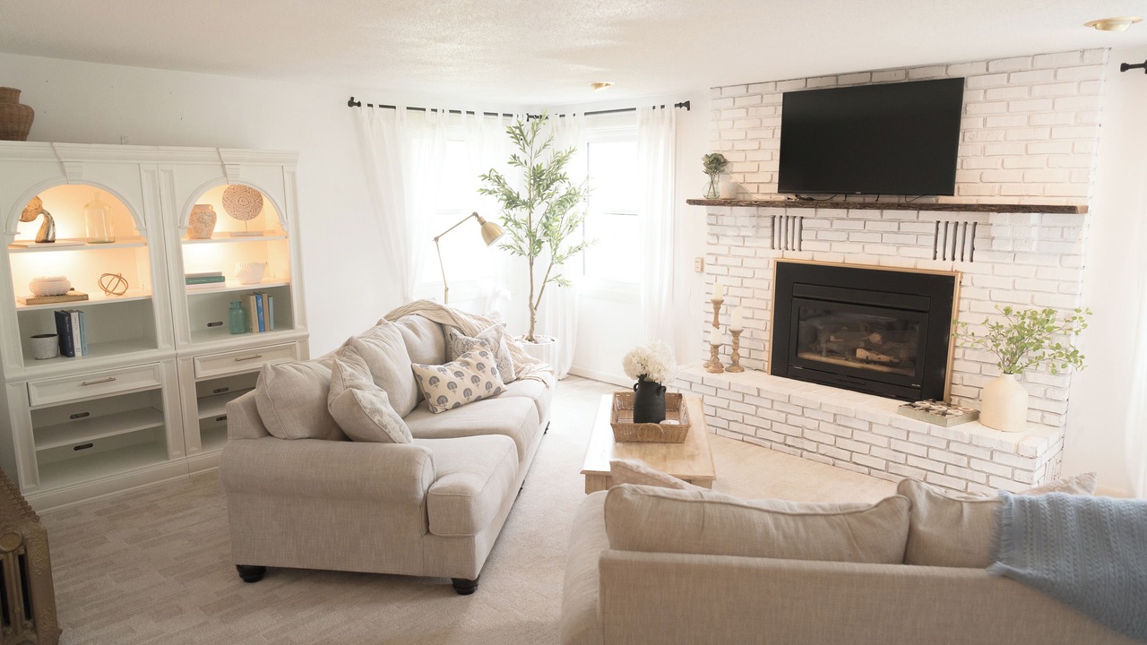 Photo of Livingroom in Battle Lake
