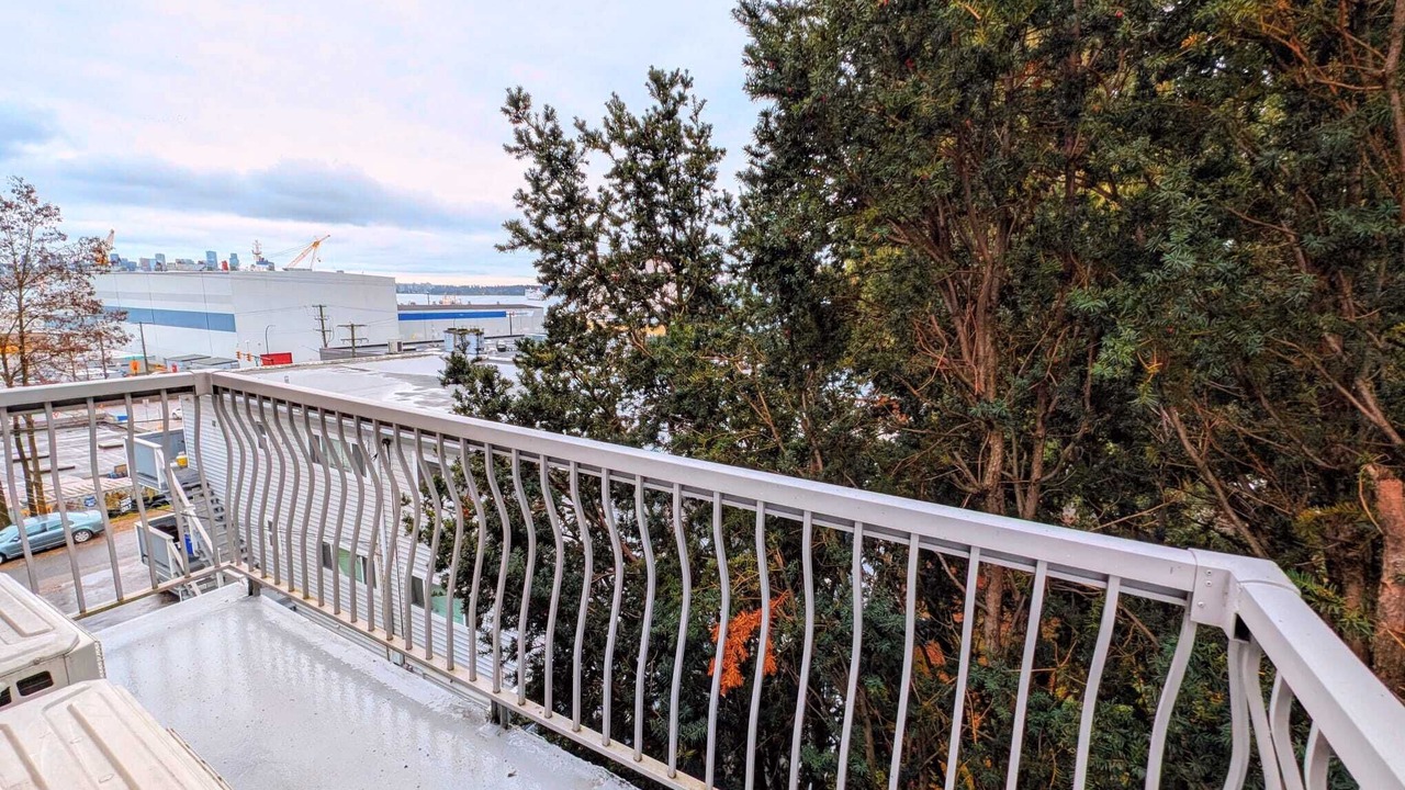 Photo of Outdoor in Lower Lonsdale