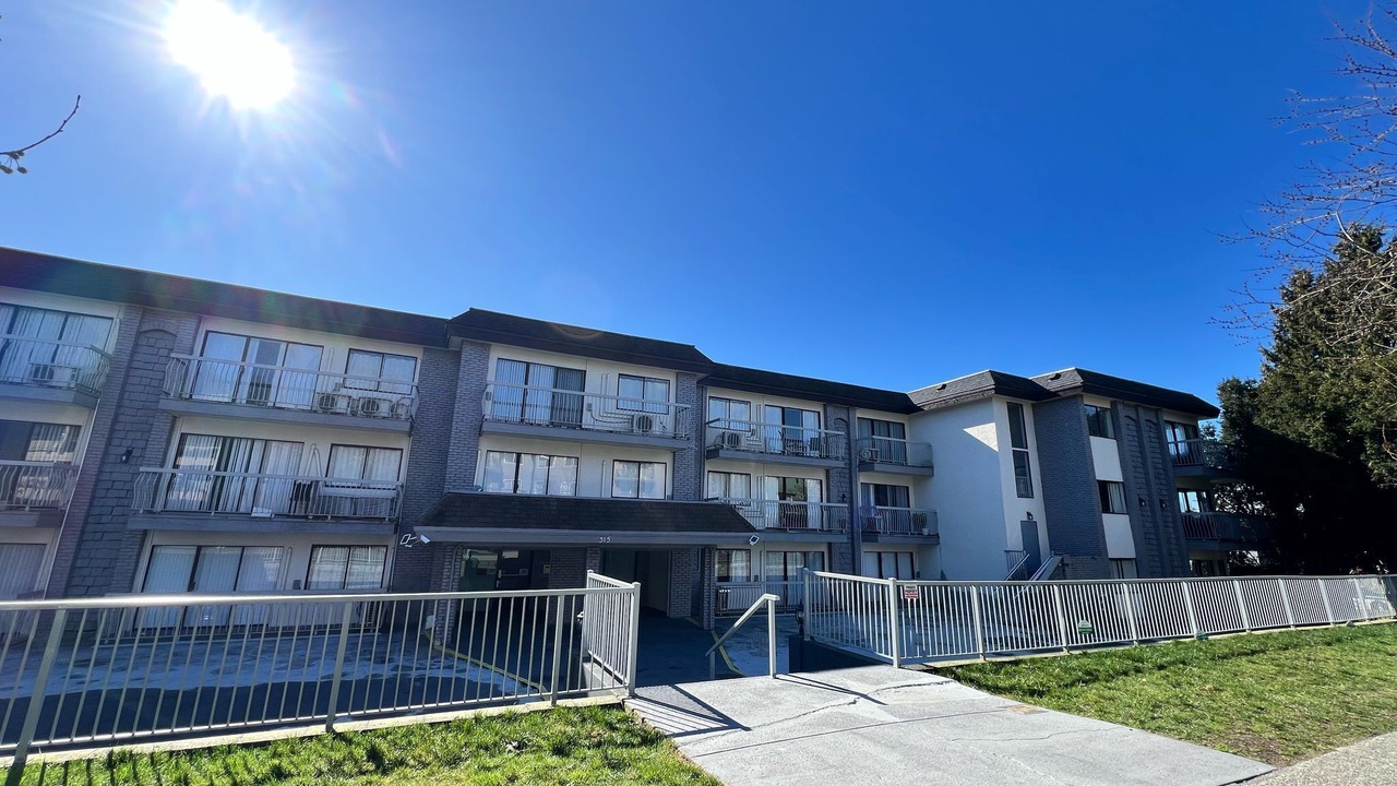 Photo of Outdoor in Lower Lonsdale