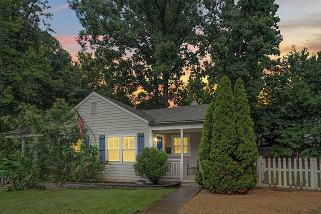 Photo of Outdoor in Villa Heights